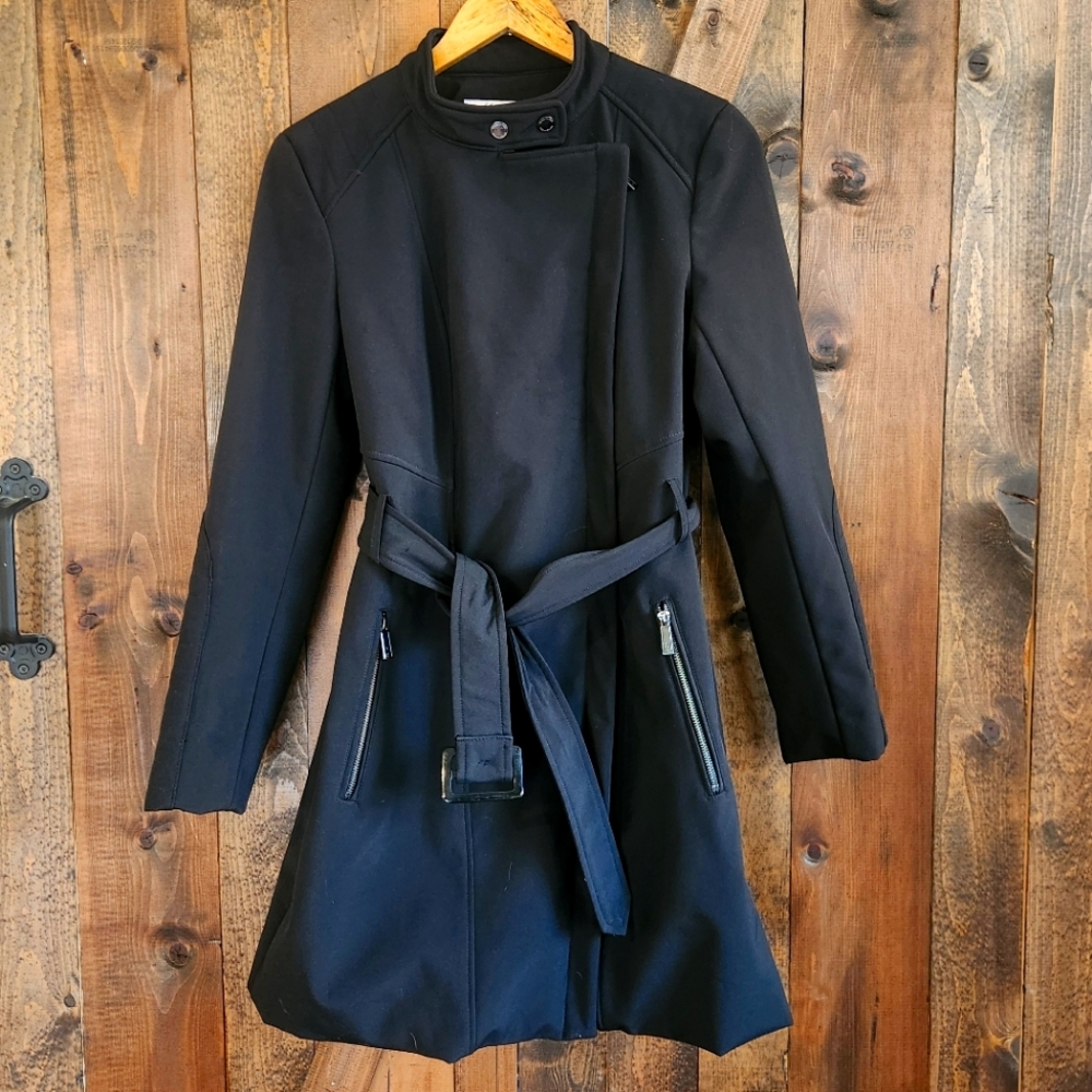Kenneth Cole Size Small Black Belted Coat